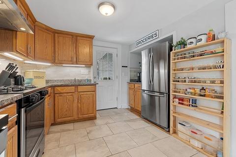 20 Burnham St, Gloucester, MA 01930 photo 11