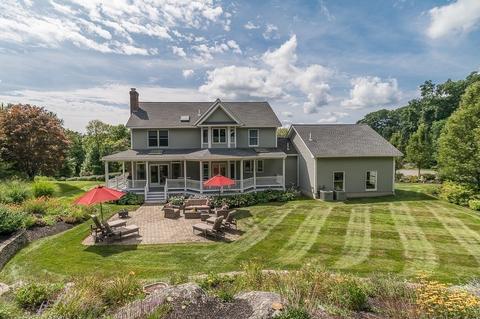 7 Madison Ave, Danvers, MA 01923 photo 3