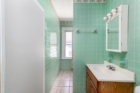 21 Whipple St, Worcester, MA 01607 photo 29
