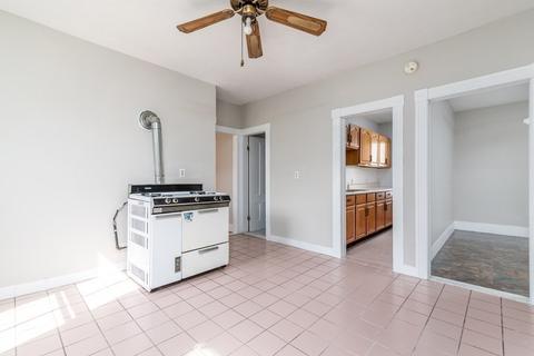 21 Whipple St, Worcester, MA 01607 photo 6