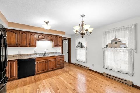 283 Fuller Rd #F, Chicopee, MA 01020 photo 9