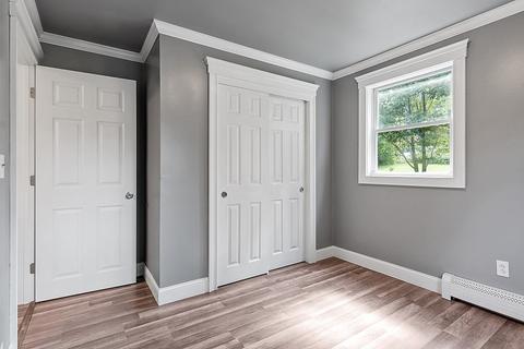 1 James St, Derry, NH 03038 photo 14