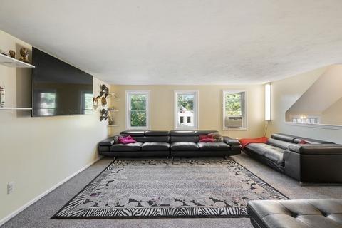 1 Tyson Rd, Worcester, MA 01606 photo 3