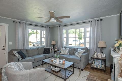 73 Clayton St, Fall River, MA 02723 photo 14
