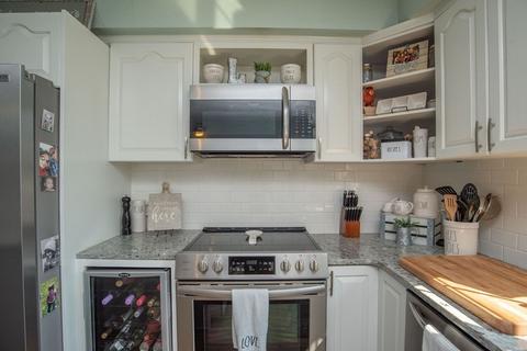 73 Clayton St, Fall River, MA 02723 photo 8