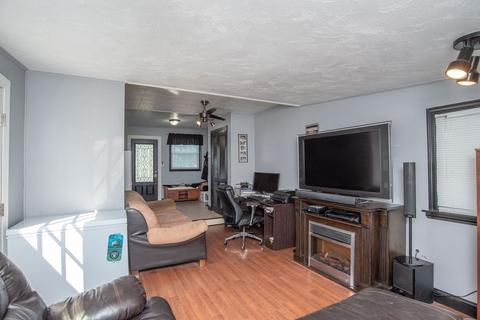 73 Clayton St, Fall River, MA 02723 photo 18