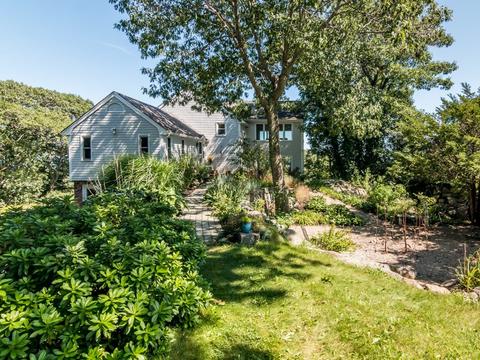 35 Starknaught Hts, Gloucester, MA 01930 photo 1