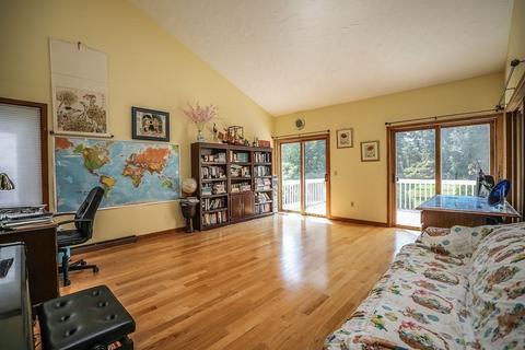 2 Springvale, Hollis, NH 03049 photo 4
