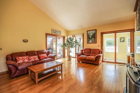2 Springvale, Hollis, NH 03049 photo 3