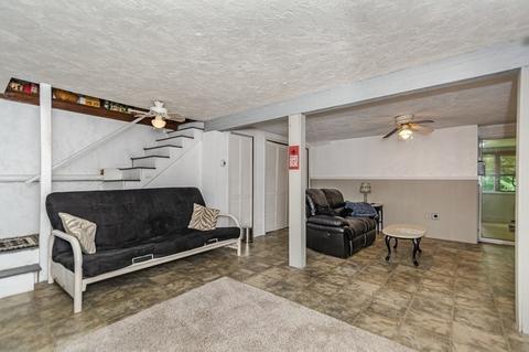 42 Parkview Rd, Reading, MA 01867 photo 12