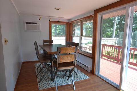 77 Kerry Dr, Springfield, MA 01118 photo 10