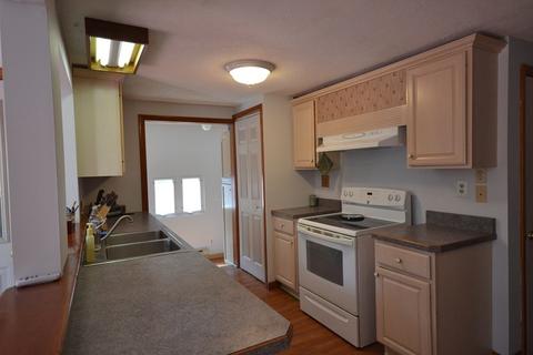 77 Kerry Dr, Springfield, MA 01118 photo 8