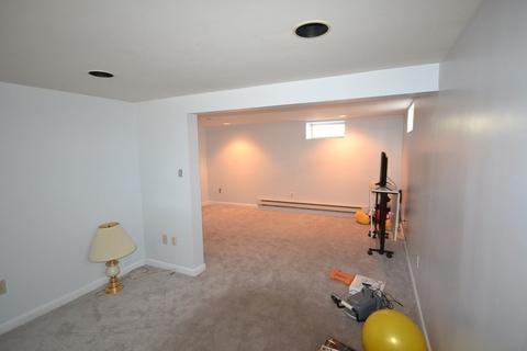 77 Kerry Dr, Springfield, MA 01118 photo 25