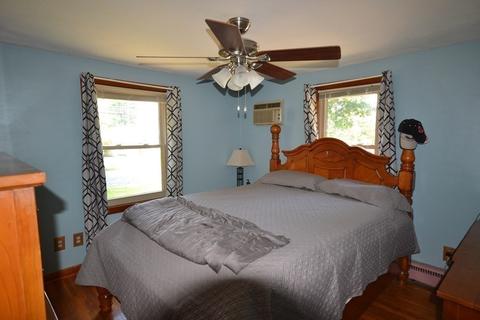 77 Kerry Dr, Springfield, MA 01118 photo 16