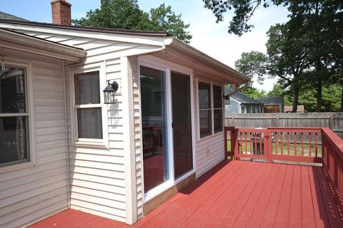 77 Kerry Dr, Springfield, MA 01118 photo 27