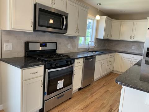 239 Gresham St, Springfield, MA 01119 photo 4