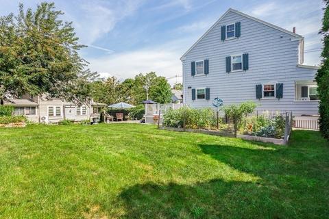 30 Pond St, Marblehead, MA 01945 photo 25
