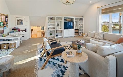 200 Otis St, Hingham, MA 02043 photo 6
