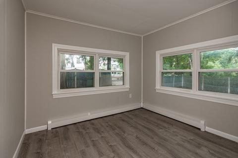 176 D St, Dracut, MA 01826 photo 17