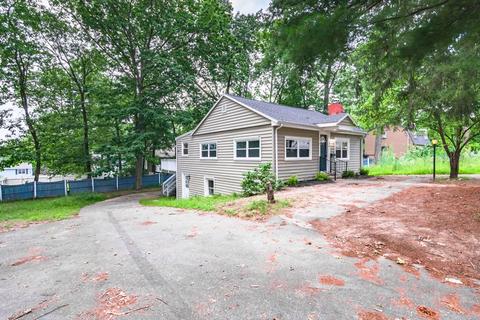 176 D St, Dracut, MA 01826 photo 3