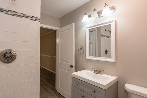 176 D St, Dracut, MA 01826 photo 25