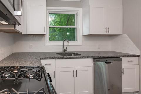 176 D St, Dracut, MA 01826 photo 33