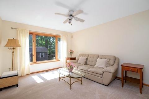 27 Bunker Cir, East Longmeadow, MA 01028 photo 16