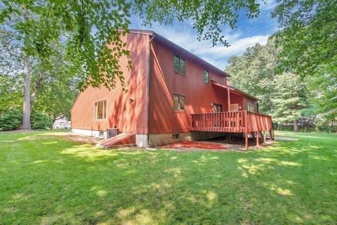 27 Bunker Cir, East Longmeadow, MA 01028 photo 40
