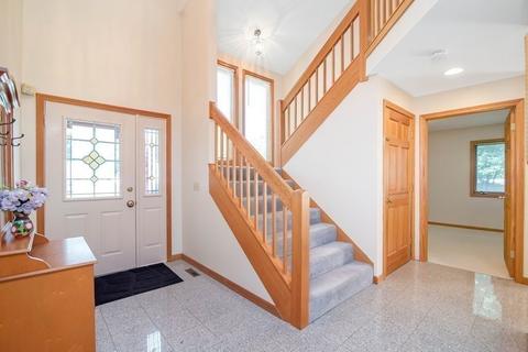 27 Bunker Cir, East Longmeadow, MA 01028 photo 5
