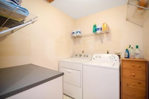 27 Bunker Cir, East Longmeadow, MA 01028 photo 18
