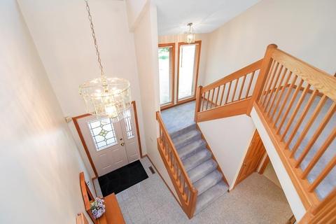 27 Bunker Cir, East Longmeadow, MA 01028 photo 21