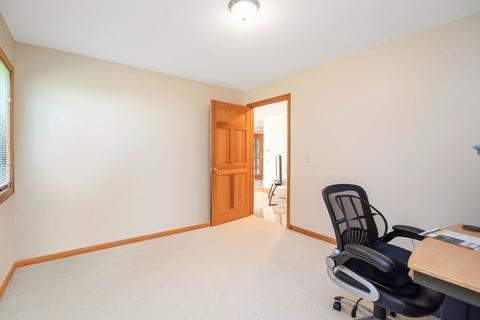 27 Bunker Cir, East Longmeadow, MA 01028 photo 19