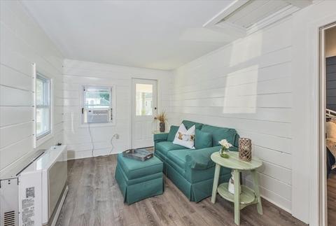15 Shore Ave, Wareham, MA 02571 photo 5