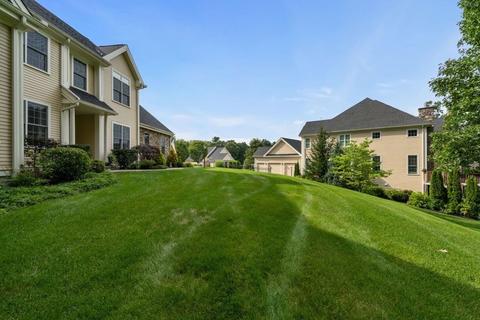 21 Golf Ridge Dr, Sutton, MA 01590 photo 4