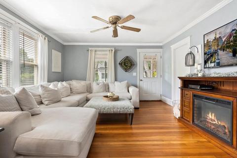 17 Columbia Rd, Danvers, MA 01923 photo 4