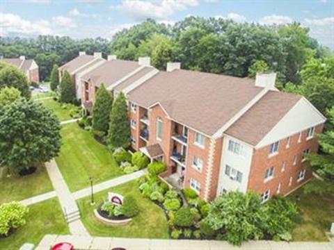 22 Maple Crest Cir #E, Holyoke, MA 01040 photo 1