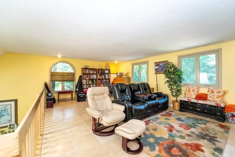 145 Overlook Dr, Raynham, MA 02767 photo 23