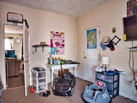 22 Lyon, Fall River, MA 02721 photo 16