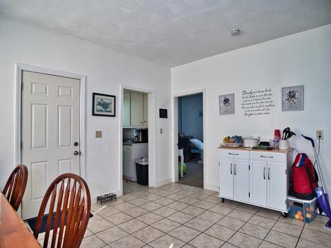 22 Lyon, Fall River, MA 02721 photo 7