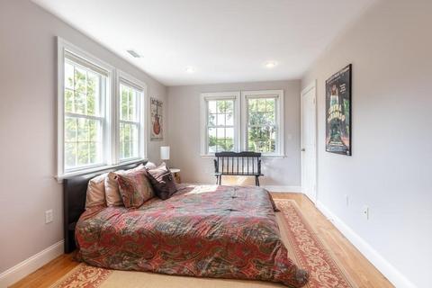 154 Laurel Dr, Needham, MA 02492 photo 29