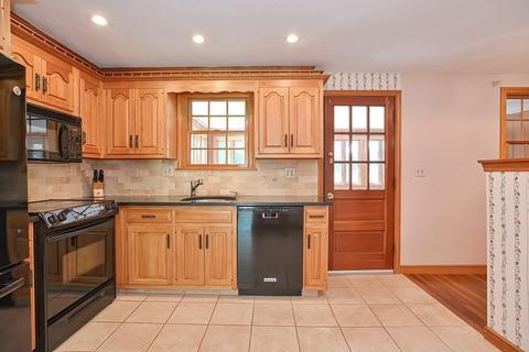 13 Marilyn Dr, Canton, MA 02021 photo 6