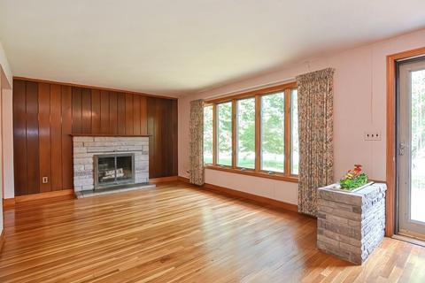 13 Marilyn Dr, Canton, MA 02021 photo 2