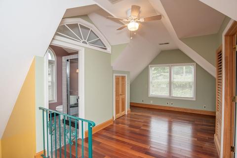 94 Langley St, Fall River, MA 02720 photo 4