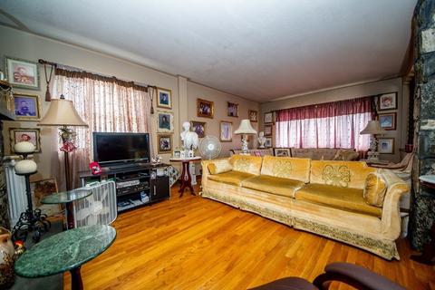 32 Brayton Ave, Fall River, MA 02721 photo 10