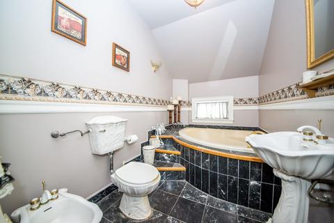 32 Brayton Ave, Fall River, MA 02721 photo 20