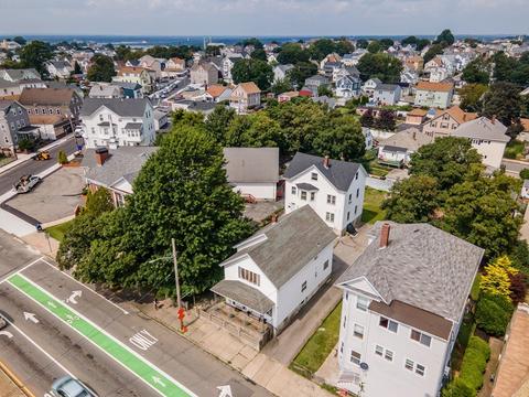 32 Brayton Ave, Fall River, MA 02721 photo 7