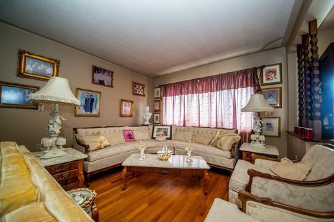 32 Brayton Ave, Fall River, MA 02721 photo 9