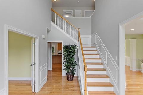 33 Howarth Dr, Upton, MA 01568 photo 5