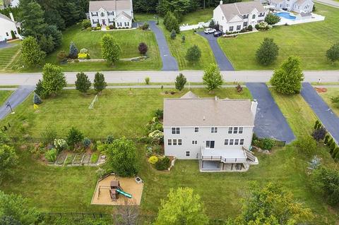33 Howarth Dr, Upton, MA 01568 photo 38