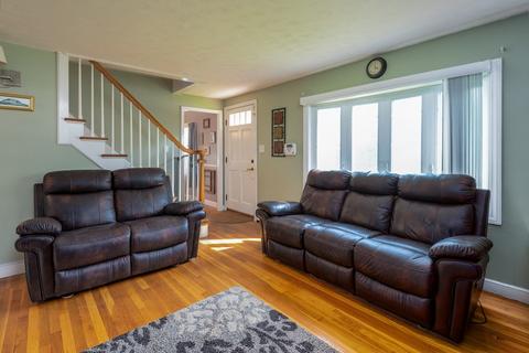 67 Colby Ave, Worcester, MA 01605 photo 6
